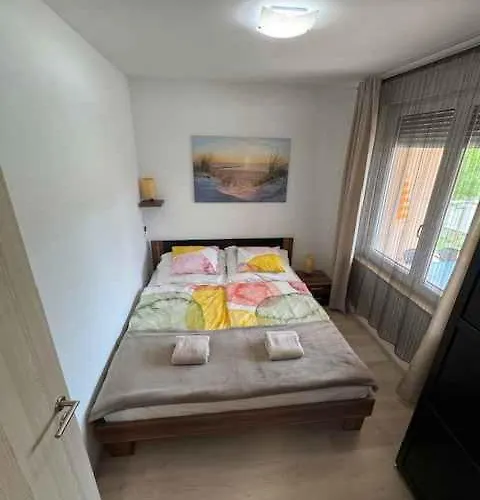 In - Balaton 54365 דירה שיופוק