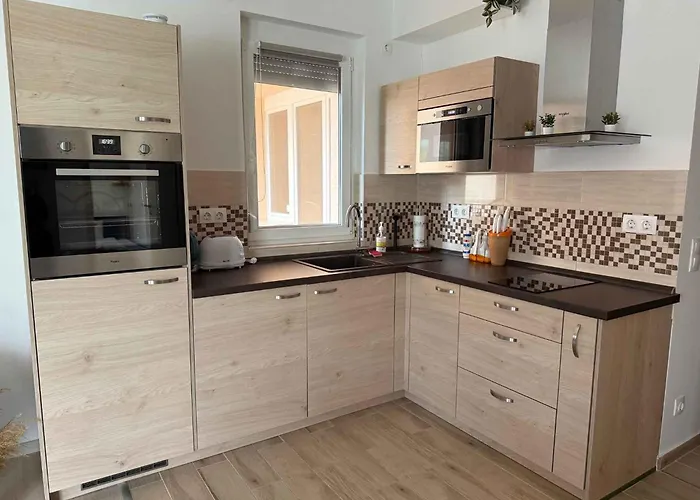 In - Balaton 54365 דירה *