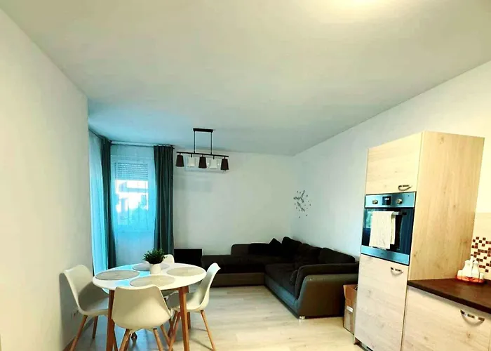 דירה In - Balaton 54365 *